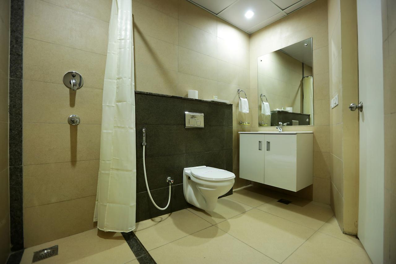 Fairvacanze Inns And Suites ソニパット エクステリア 写真